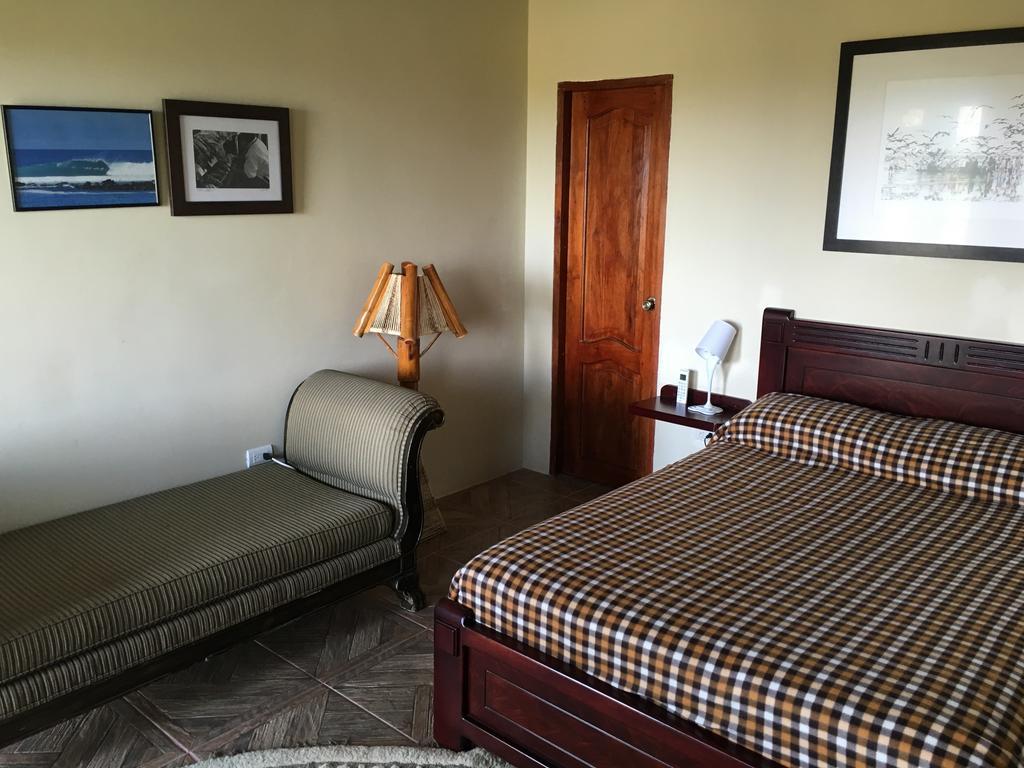 Casa Roja Hostel Montañita Eksteriør bilde