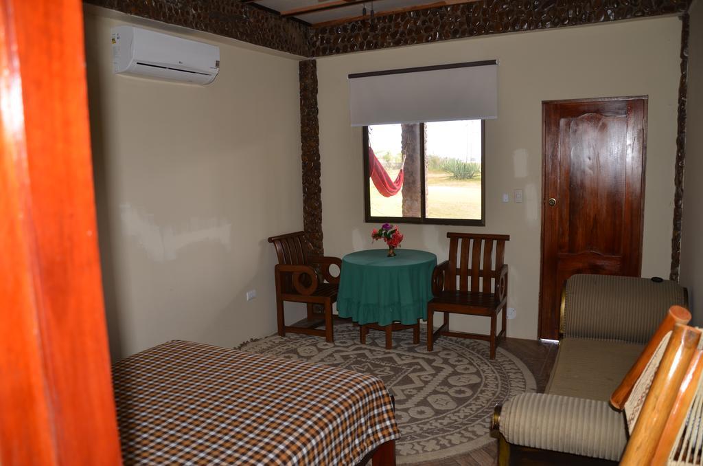 Casa Roja Hostel Montañita Eksteriør bilde